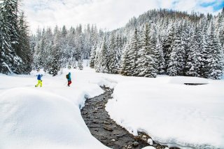 05Schneeschuhwandern_Flattnitz_Copyright_TourismusregionMittelkaernten_Elias-Jersualem.jpg